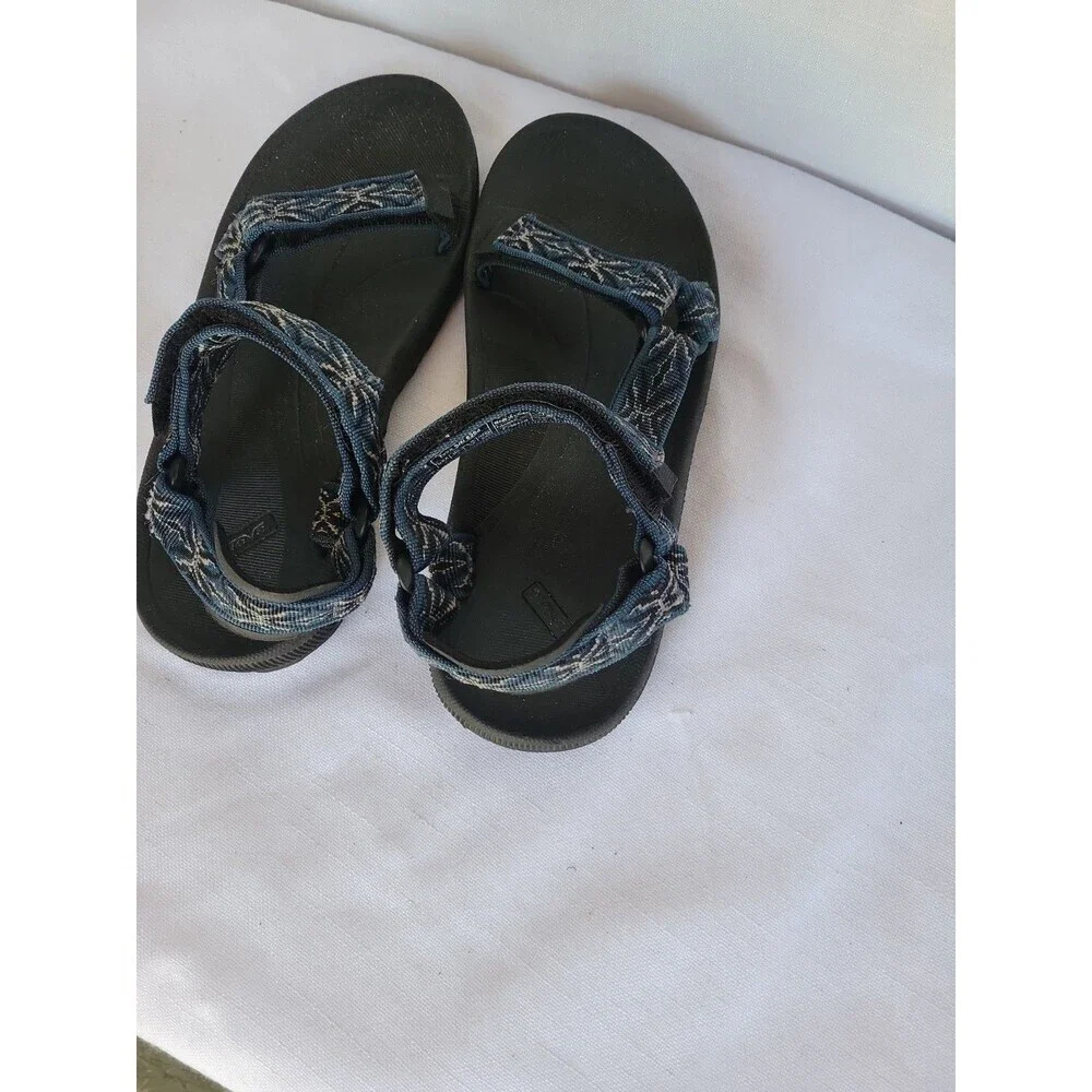 Teva Gladiator Boys Sport Sandals Size 5. Blue Lightweight Adjustable Straps